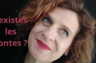 Au Soleil de la Butte, Karine Mazel cause avec humour des contes et de bien d’autres choses La conteuse Karine Mazel | LAURENT DHAINAUT/YOUTUBE